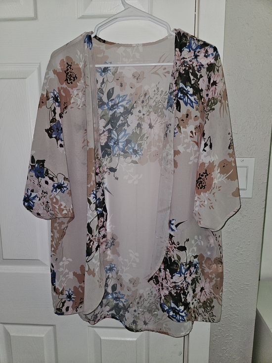 Amazon Sweaters - Women's Floral Sheer Kimono Cardigan - Light Pink